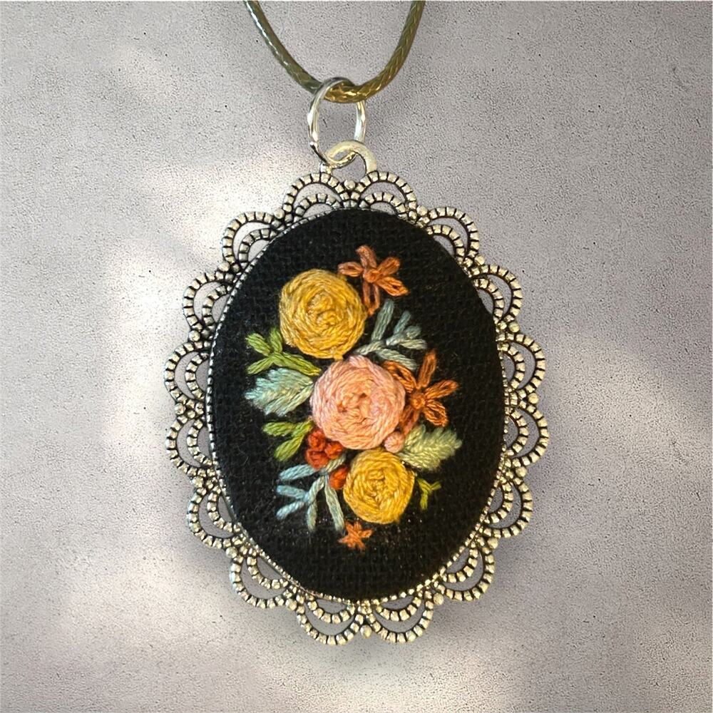 Handmade Three Rose Embroidery Necklace - Handmade Floral Pendant